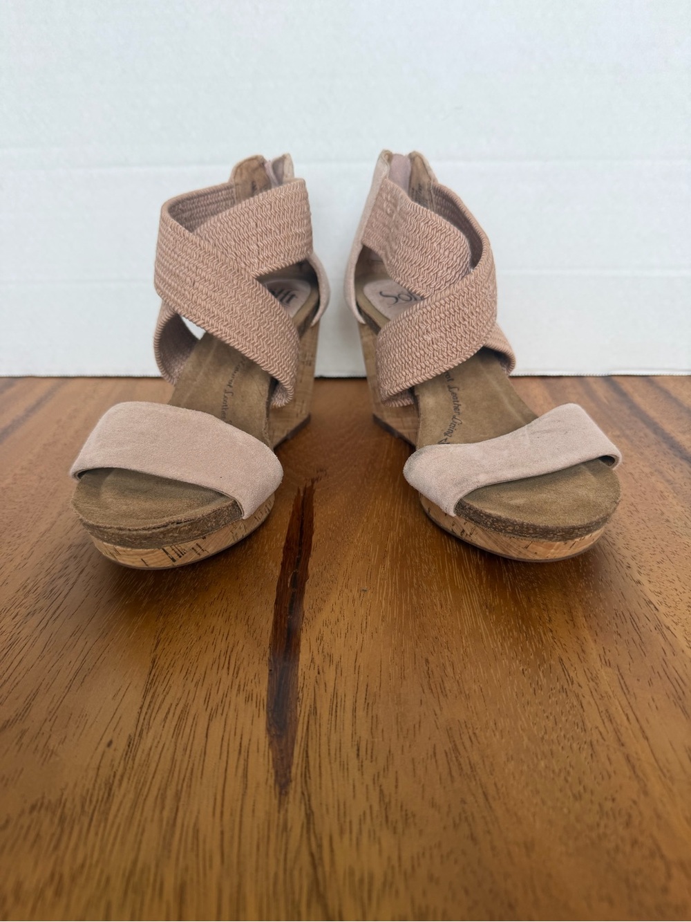 Söfft Blush Suede Stretch
Ankle Sandals 6M